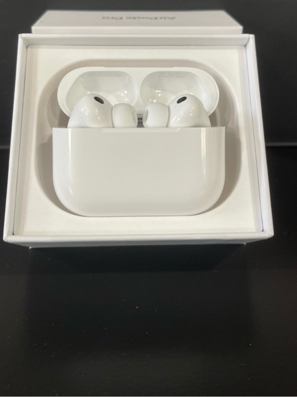 AirPods Pro 3 - Picture 5 of 7